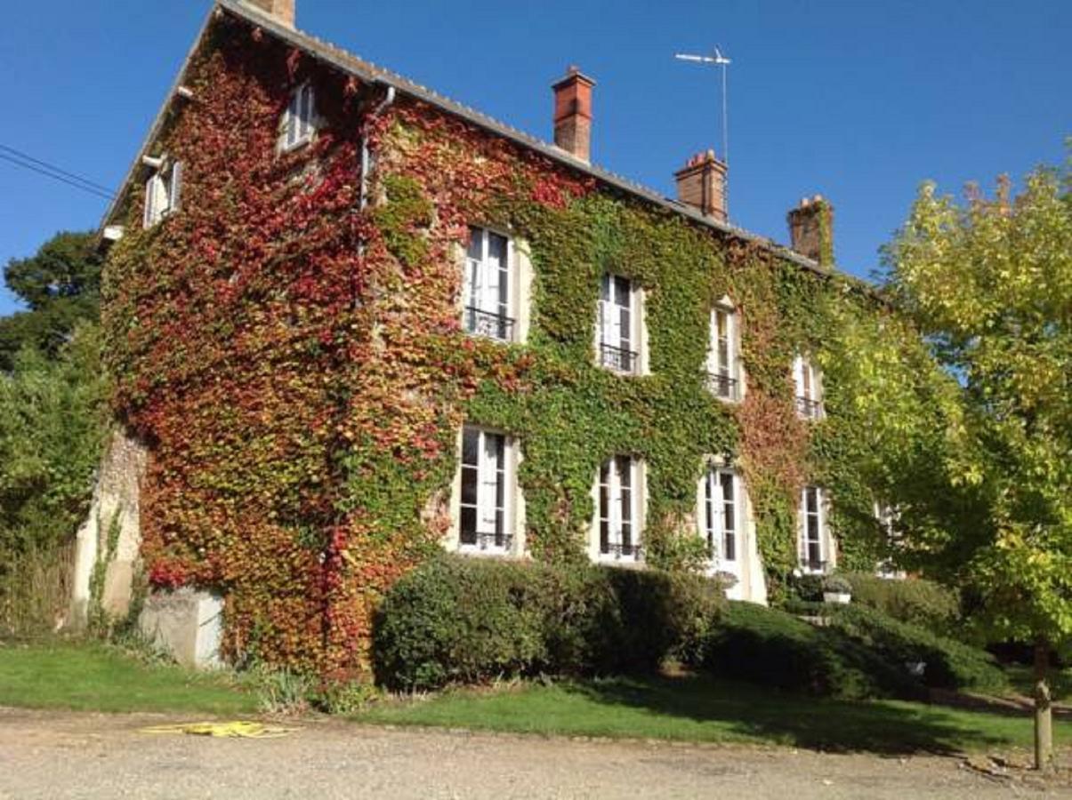 Bed and Breakfast Ferme De Galande Réau Zewnętrze zdjęcie